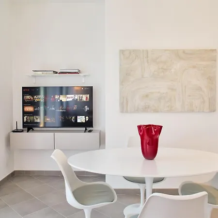 Vanvitelli Lifestyle 2 Bedrooms Parking And アパート